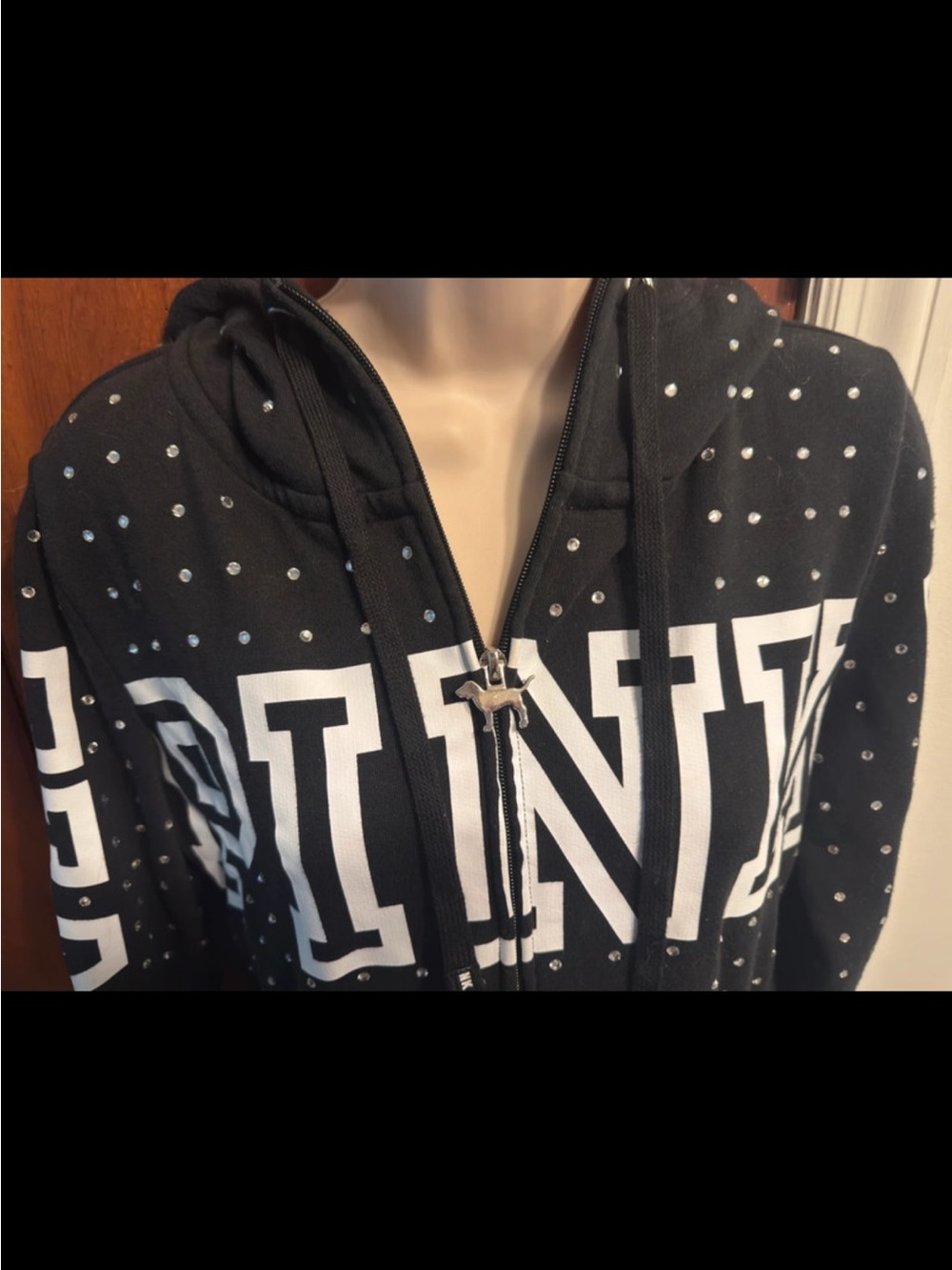 Victoria’s Secret Y2K Rhinestone Bling Hoodie Sweatshirt Size Medium - Picture 5 of 8
